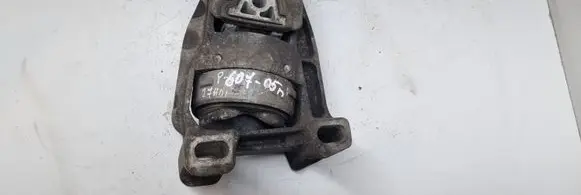 Peugeot 607 Engine mount bracket 326C68