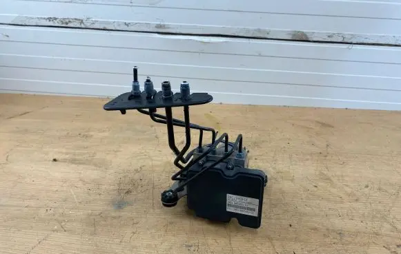 BMW 5 GT F07 ABS Pump 269587 6868337