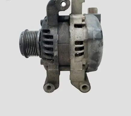 Toyota Avensis T250 Generator/alternator 847669