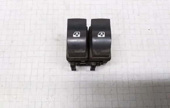 Renault Laguna II Electric window control switch