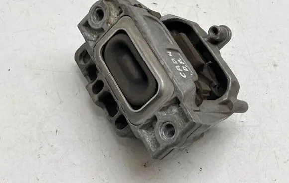 Volkswagen Caddy Engine mount bracket 1K0199262