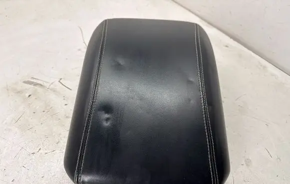 Ford Explorer VI Armrest LB5Z7806024AE