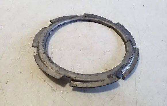 Volkswagen Tiguan In tank fuel pump screw locking ring/nut 1K0201375