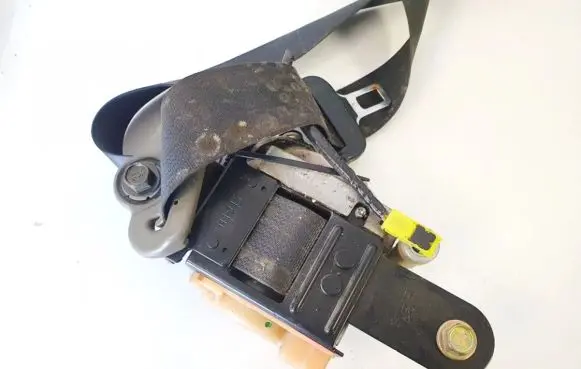 Nissan Murano Z50 Front seatbelt n1917