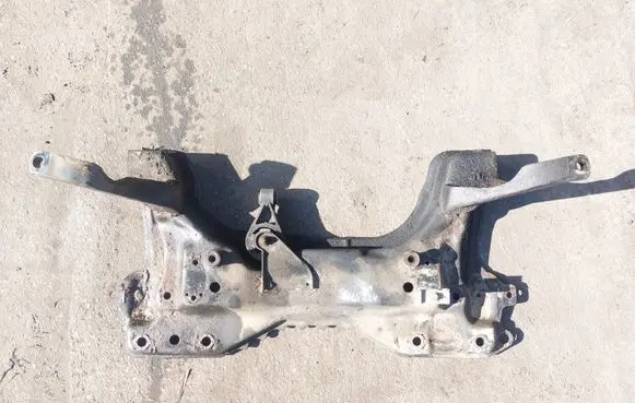 Ford Focus C-MAX Front axle beam 