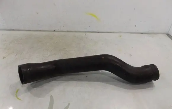 Intercooler hose/pipe