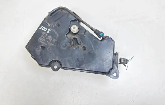 Peugeot 3008 I AdBlue liquid reservoir 