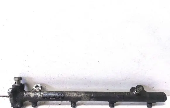 Mercedes-Benz C W203 Fuel main line pipe A6110700095