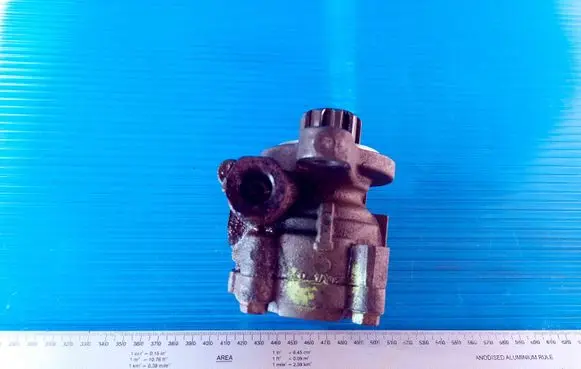 Toyota Hilux (AN10, AN20, AN30) Power steering pump 1A372