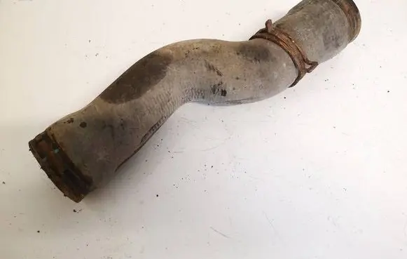 Intercooler hose/pipe