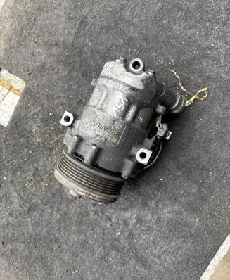 Opel Meriva A Air conditioning (A/C) compressor (pump) 24421842