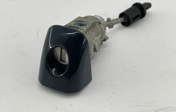 Audi A4 S4 B8 8K Front door lock (next to the handle) 8T1837167