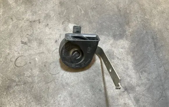 BMW X5 E70 Horn signal A046495 906900