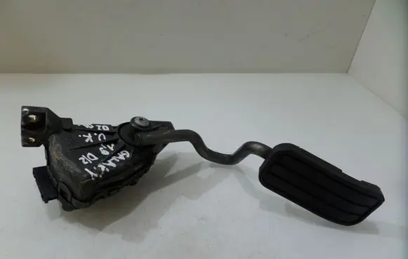Ford Galaxy Accelerator throttle pedal 6PV00777005 7M2721603A 98VW9F836CB