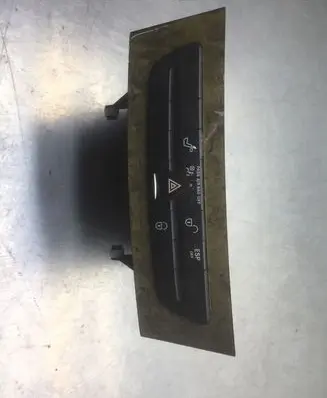 Mercedes-Benz E W211 Dashboard storage box/compartment 