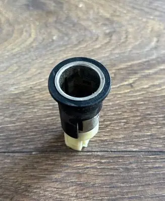 Renault Master III Cigarette lighter front 