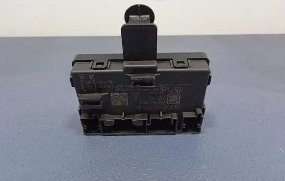 Audi Q7 4L Other control units/modules 4M0959795Q
