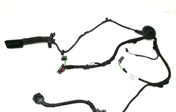 Audi Q3 8U Rear door wiring loom 8U0971687D 8K0972702