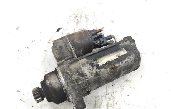 Skoda Octavia Mk1 (1U) Starter motor 2411040414JC