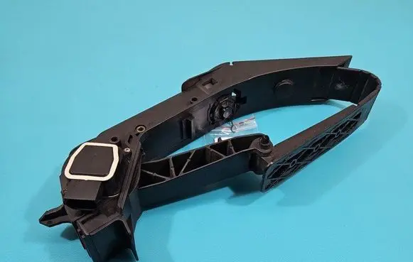 Mercedes-Benz S W221 Accelerator throttle pedal A2113010001 IMPRK1434796