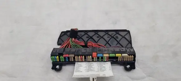 BMW 5 E39 Fuse box set 8186913 51168186913 6907363