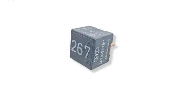 Volkswagen PASSAT B5 Other relay 443919578C