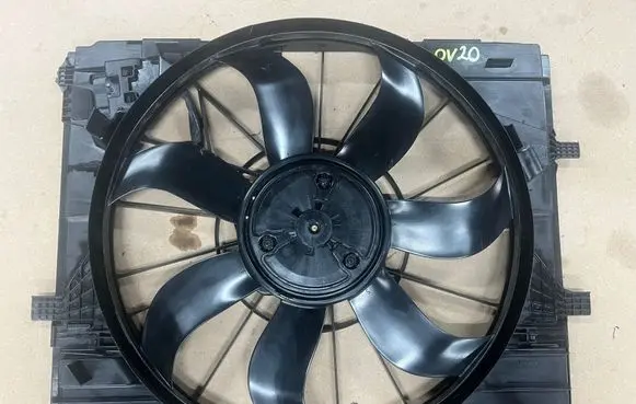 Mercedes-Benz EQC Electric radiator cooling fan A0999063902 0130707484
