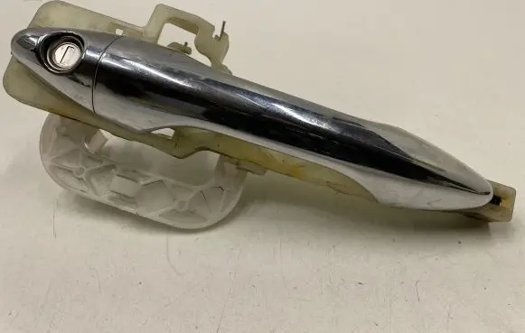Hyundai ix35 Front door exterior handle 9072100400