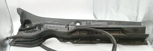 Honda CR-V Wiper trim 80401