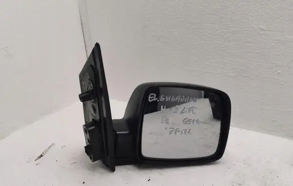 Hyundai Lantra II Front door electric wing mirror