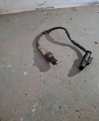 BMW 5 F10 F11 Lambda probe sensor 8589665