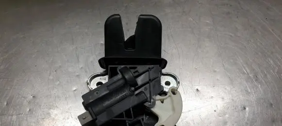 Audi A4 S4 B8 8K Tailgate/trunk/boot lock/catch/latch 4F5827505D
