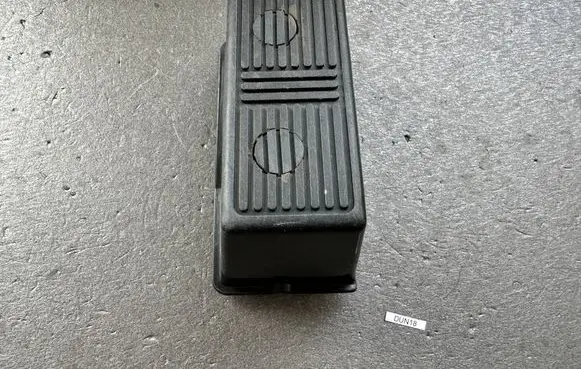 Nissan Patrol Y61 Foot rest pad/dead pedal 67840VB000