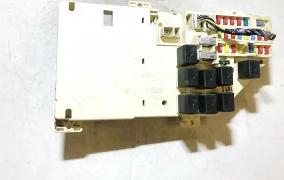 Chrysler 300M Fuse box set 16238ac