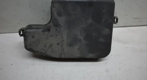 Mazda 3 II Fuse box cover BHR166761