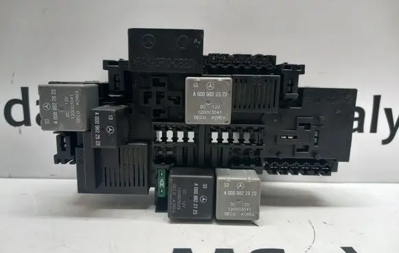 Mercedes-Benz S W222 Fuse module A2229063302 2229063302