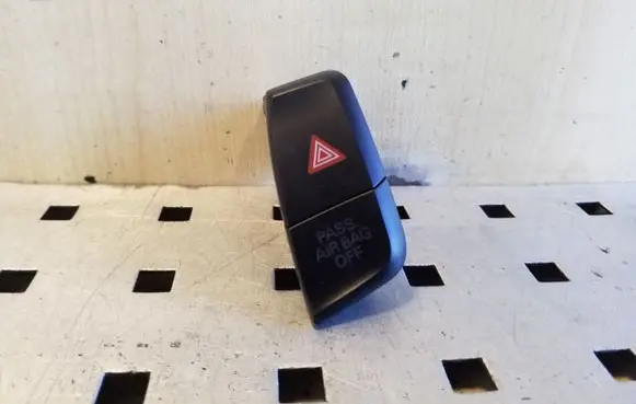 Audi A5 Sportback 8TA Hazard light switch 8K2941509A