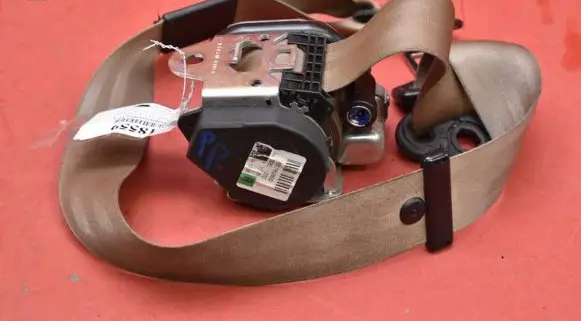 Audi A8 S8 D3 4E Front seatbelt 601782800