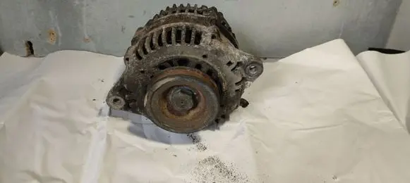 Nissan Primera Generator/alternator 231002J600