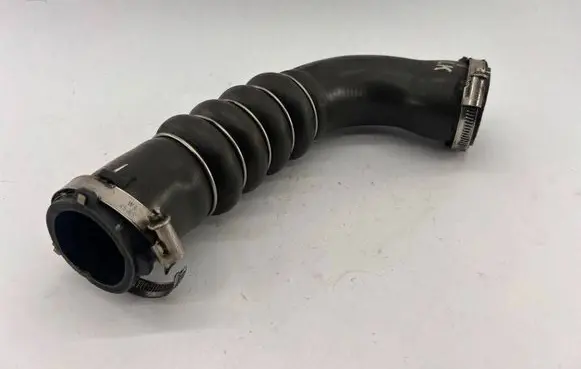 Audi A6 S6 C6 4F Intercooler hose/pipe 4F0145738F