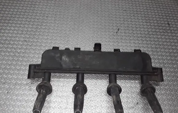 Peugeot 206 High voltage ignition coil 9628158580