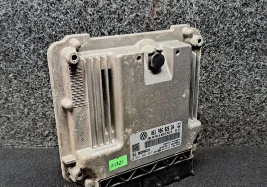 Volkswagen PASSAT CC Engine control unit/module 06J906026DA