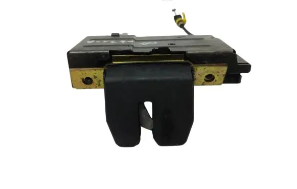 Volvo XC90 Tailgate/trunk/boot lock/catch/latch 30649246