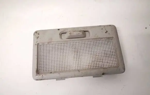 Suzuki Grand Vitara II Rear seat light 