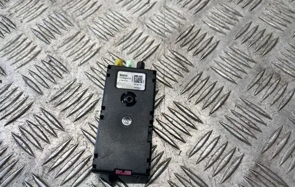 BMW X1 F48 F49 Aerial antenna amplifier 9352603