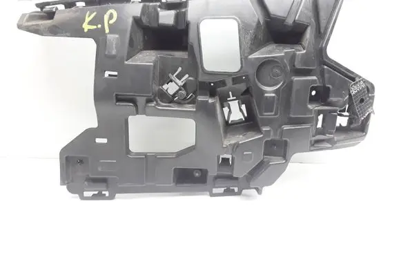 Volvo V40 Front bumper mounting bracket 31425001