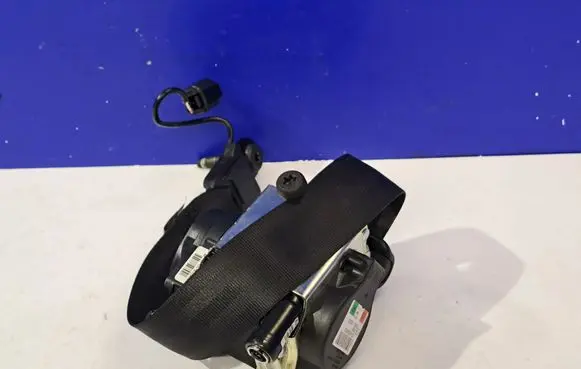 Jaguar F-Type Rear seatbelt EX53611B08BE