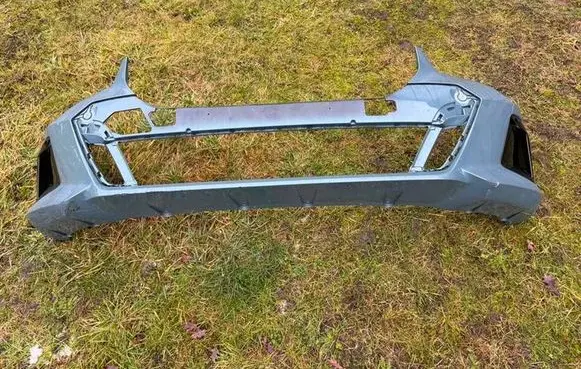 BMW i5 G60 Front bumper 8084653