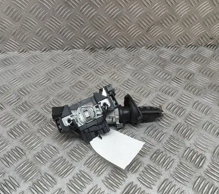 Audi Q3 F3 Ignition lock 5Q1905865A 5FA010780