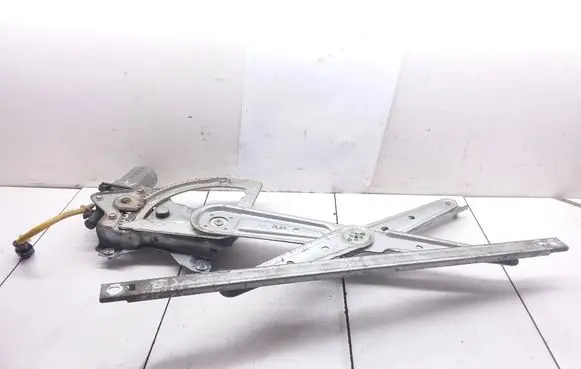 KIA Sorento Front door window regulator with motor 824503E000 XH601PA